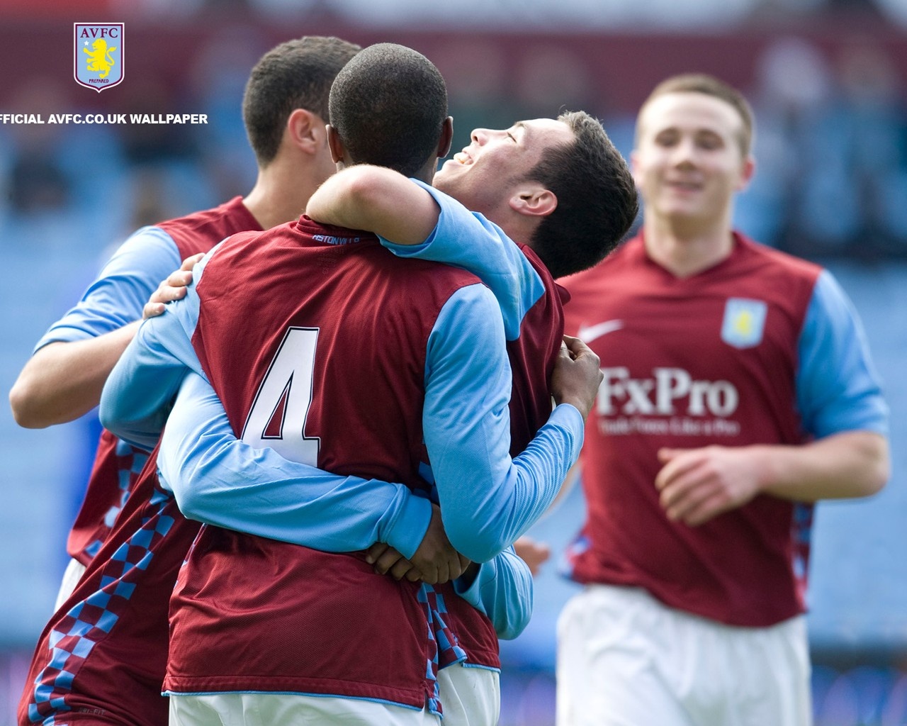 特伦斯·克劳福德和尼克·汉公开抨击WBC