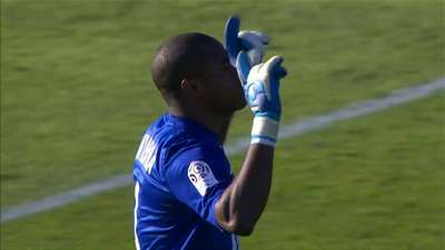 帽子戏法，费兰-托雷斯当选贝蒂斯vs巴萨全场最佳球员（费兰-托雷斯戴帽，当选贝蒂斯战巴萨全场最佳）