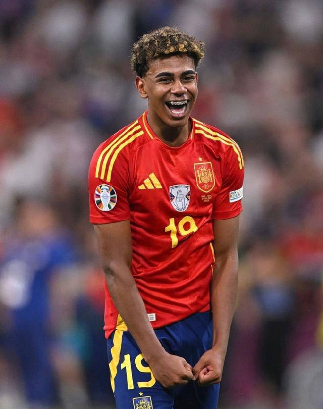 绿帽哥：皇马vs曼城是阿隆索最后一根救命稻草（皇马战曼城，阿隆索的最后机会）