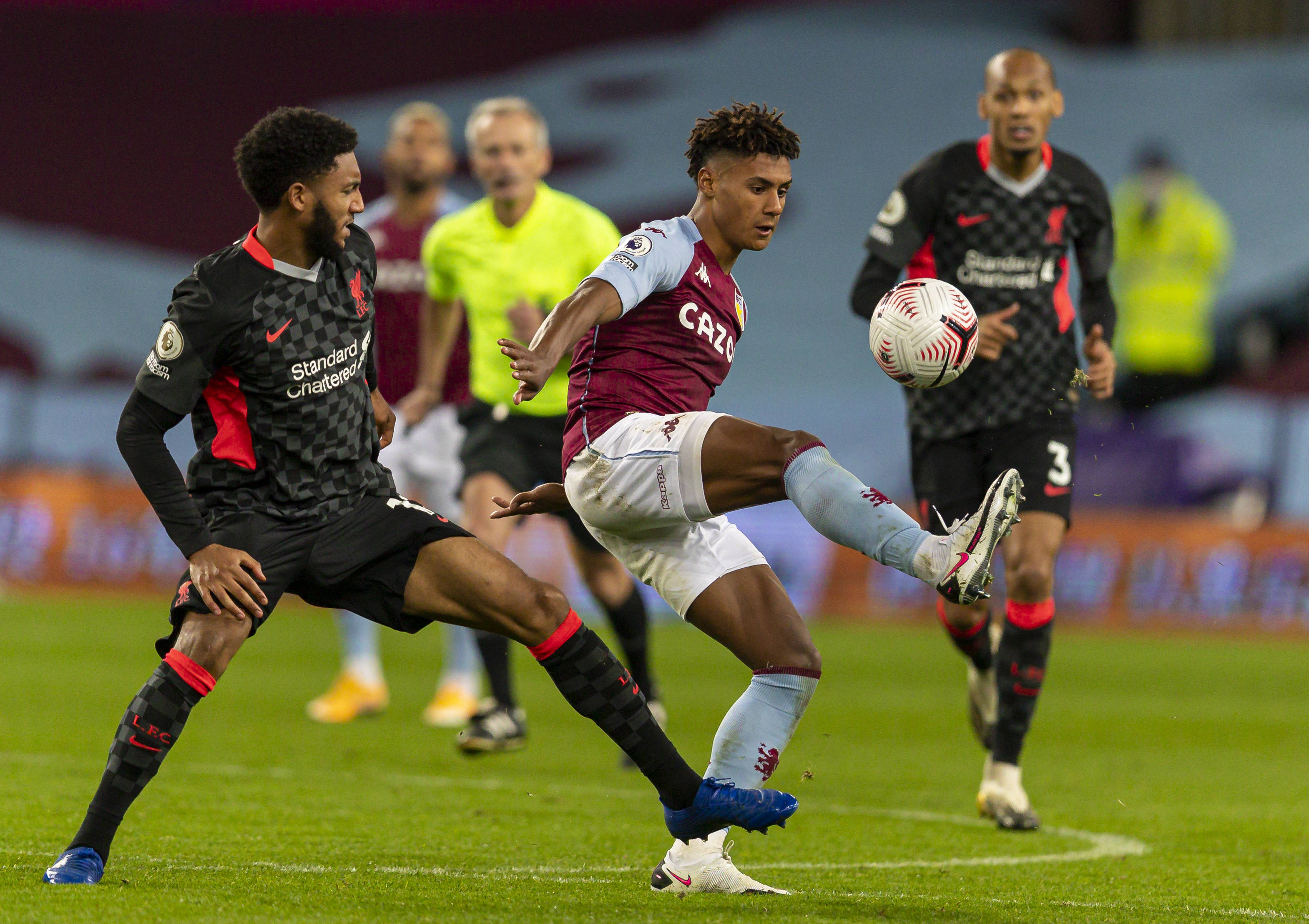 官方：鸟栖砂岩与主帅小菊昭雄续约至26／27赛季结束（鸟栖砂岩官宣与主帅小菊昭雄续约，合同至2026／27赛季末）