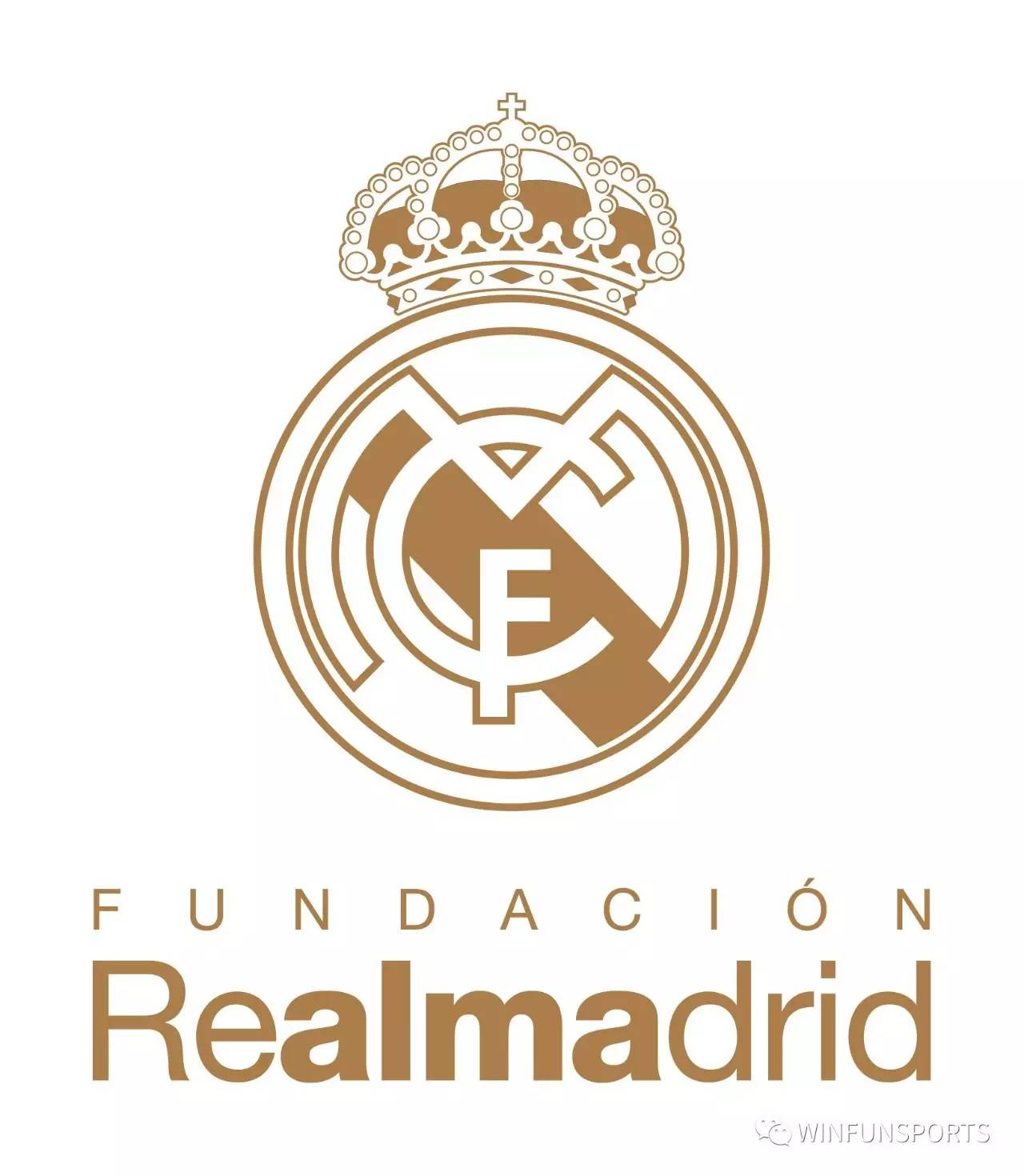 维尼修斯等人在替补席偷笑被龙赛罗怒批：到底在笑什么？（维尼修斯等人替补席窃笑惹怒龙赛罗：你们到底在笑啥？）