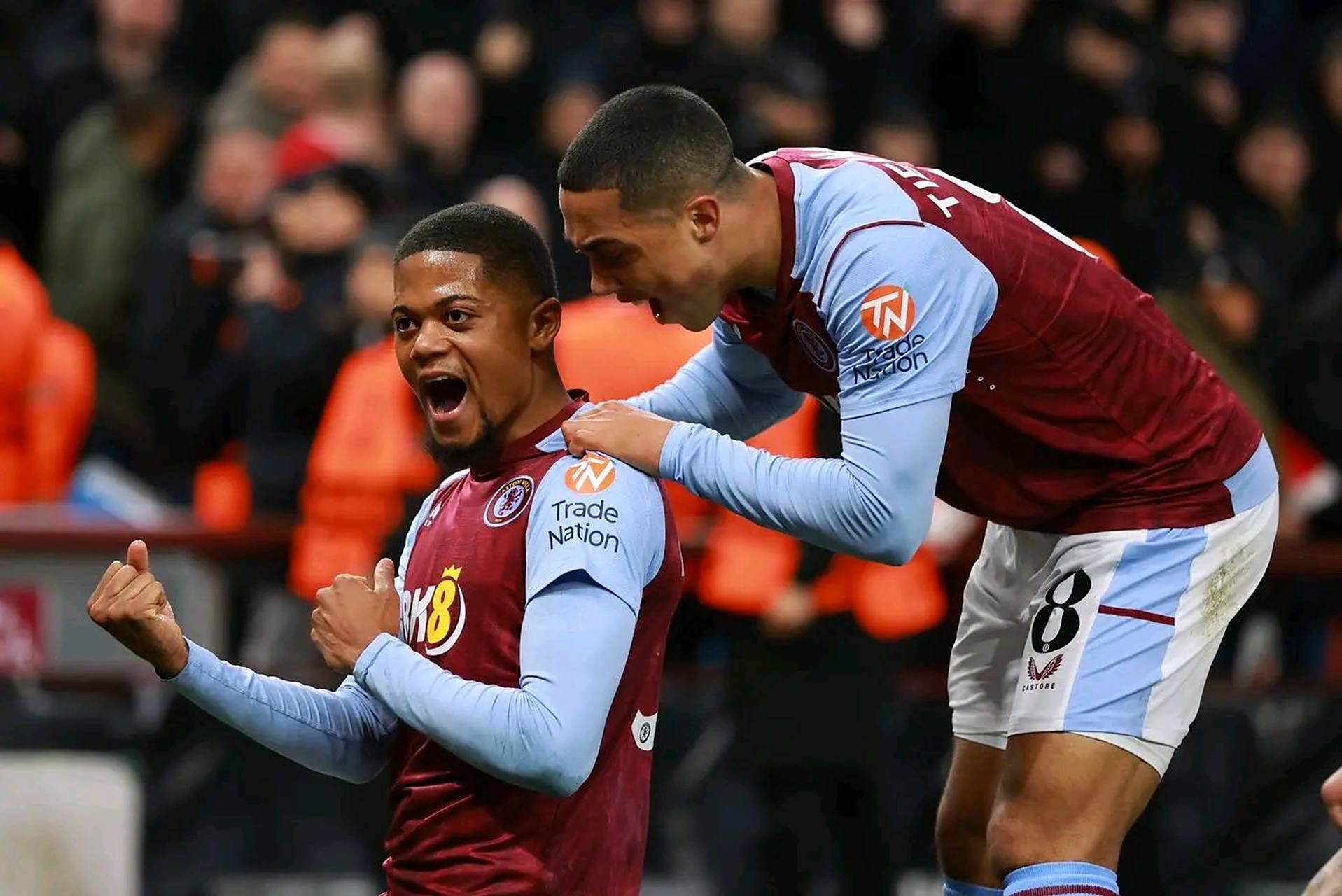 卡卢卢：在我们所处的环境里，无论输赢都没时间开心或是沮丧（卡卢卢：在这种环境下，我们无暇为胜败欢喜或沮丧）