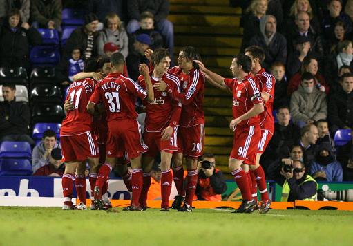 国际足联2025年赛事冠军：切尔西夺世俱杯、巴黎捧洲际杯（2025年FIFA两大杯王者：切尔西问鼎世俱杯，巴黎加冕洲际杯）